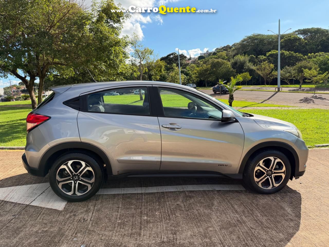 HONDA   HR-V LX 1.8 FLEXONE 16V 5P AUT.   CINZA 2016 1.8 GASOLINA - Loja