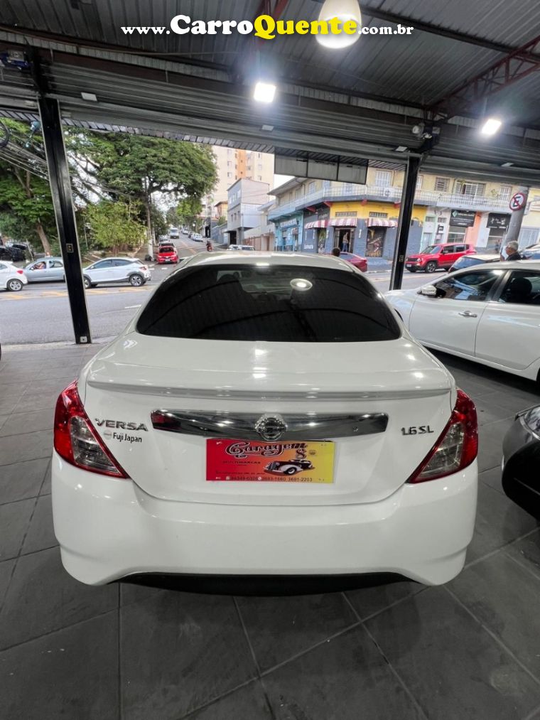 Nissan VERSA 1.6 16V FLEXSTART SL 4P MANUAL - Loja