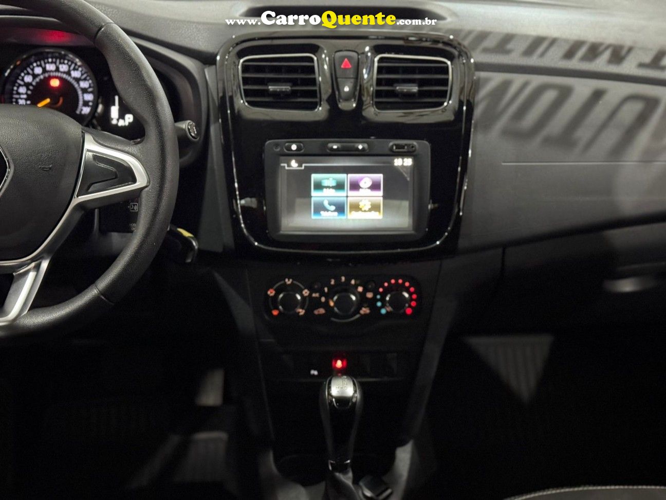 RENAULT LOGAN 1.6 16V SCE ZEN 2022 - Loja
