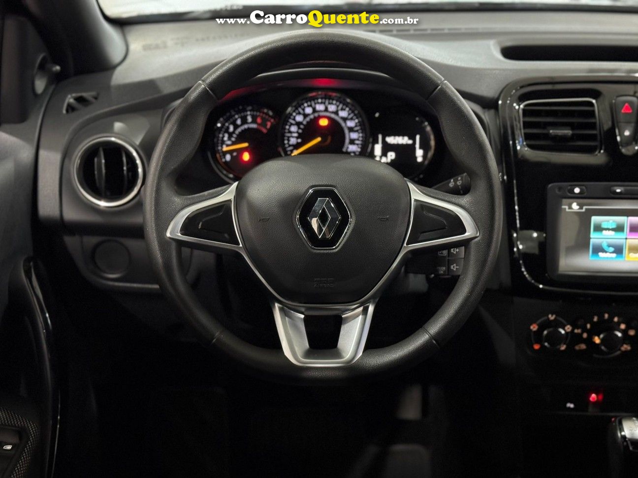 RENAULT LOGAN 1.6 16V SCE ZEN 2022 - Loja