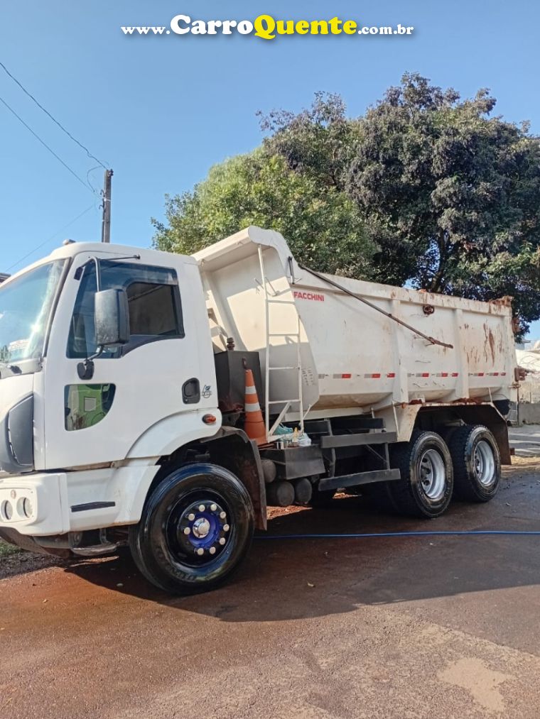 Ford Cargo 2629 CARGO 2629 E 6x4 Turbo 2p Caçamba - Loja