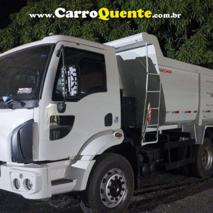 Ford Cargo 2629 CARGO 2629 E 6x4 Turbo 2p Caçamba