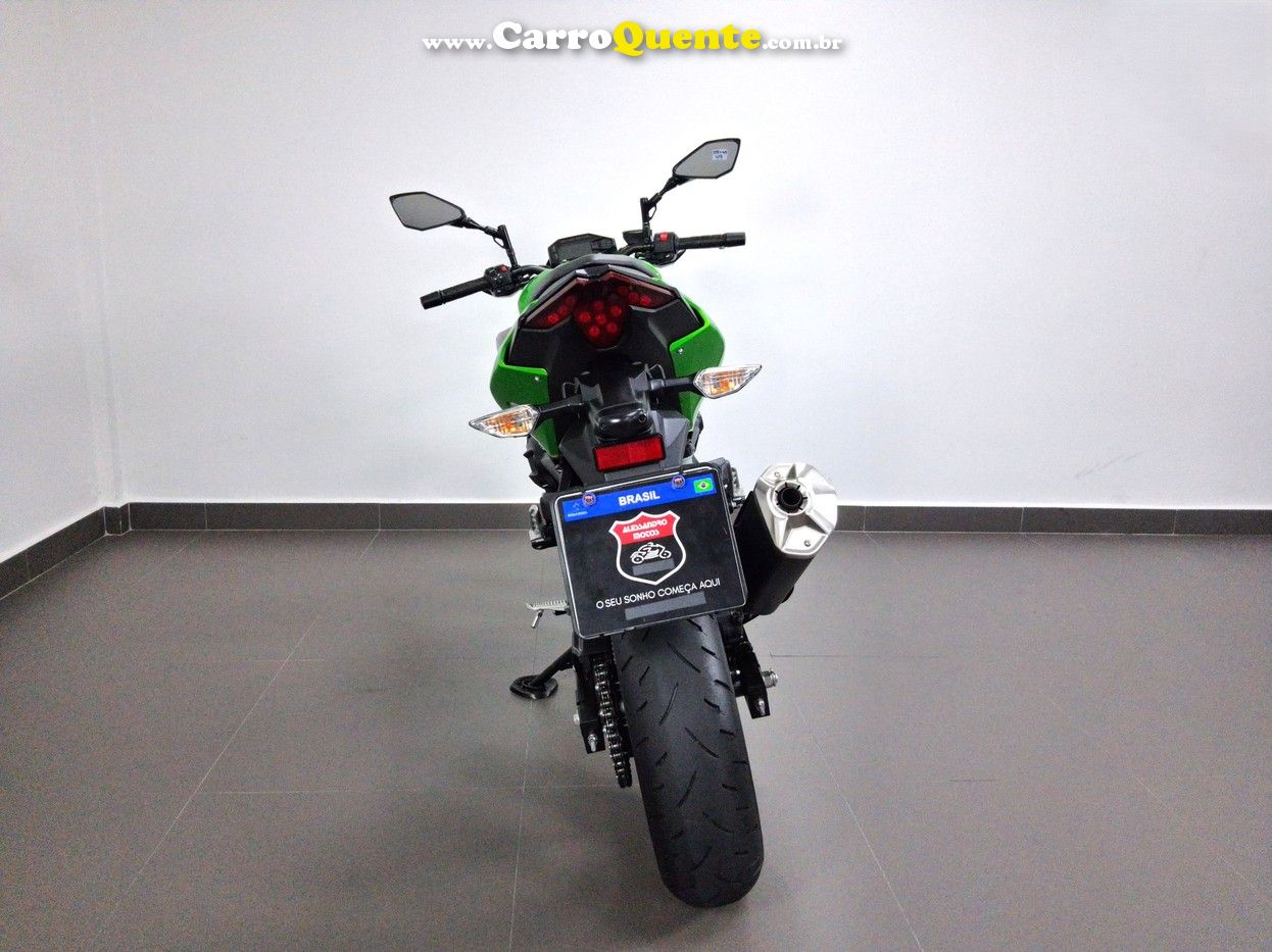 KAWASAKI Z500 2025 - Loja