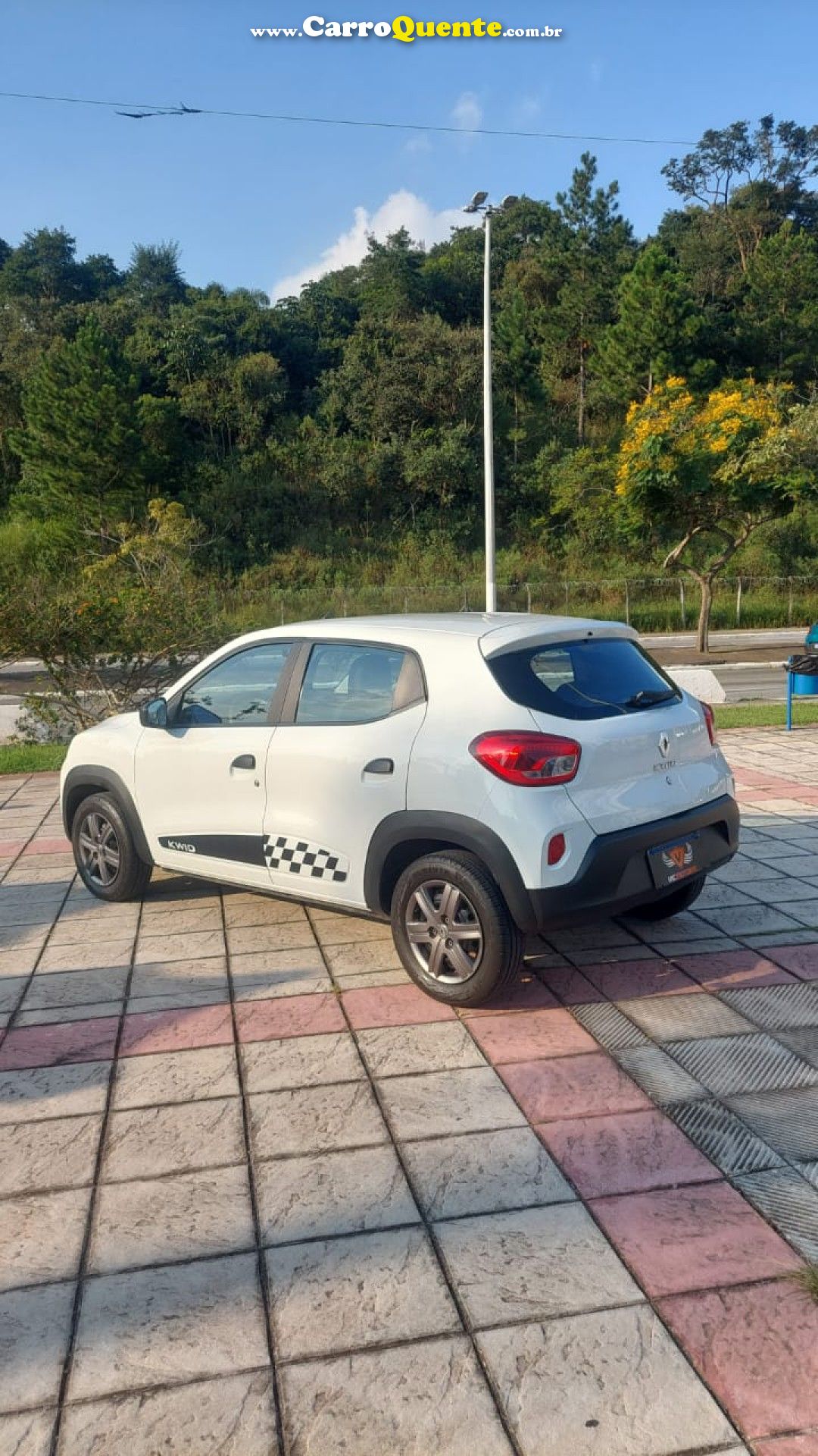 RENAULT   KWID ZEN 1.0 FLEX 12V 5P MEC.   BRANCO 2024 1.0 FLEX - Loja