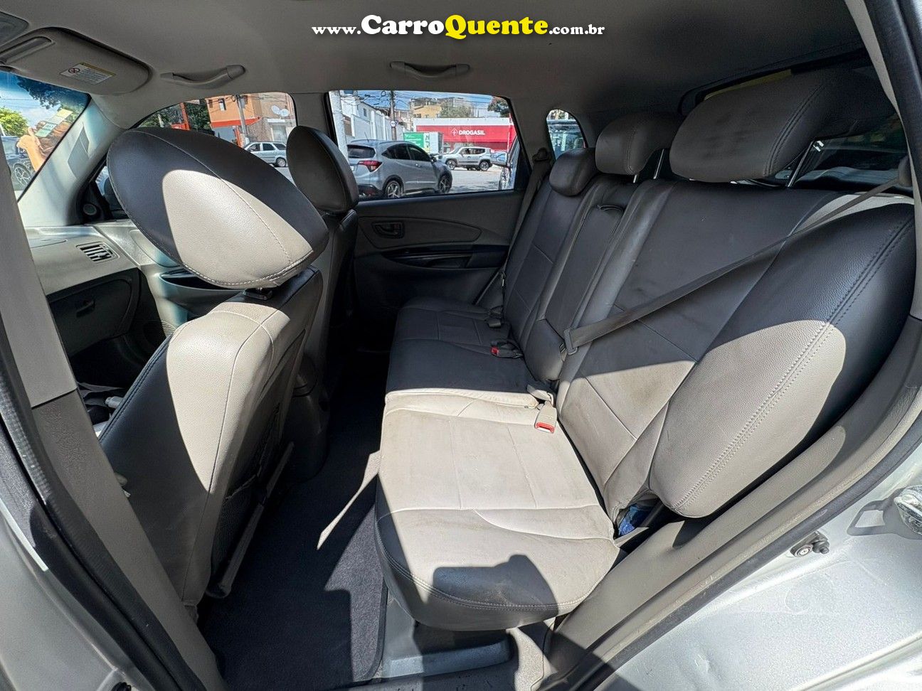 HYUNDAI TUCSON 2.0 MPFI GLS 16V 143CV 2WD 2015 - Loja