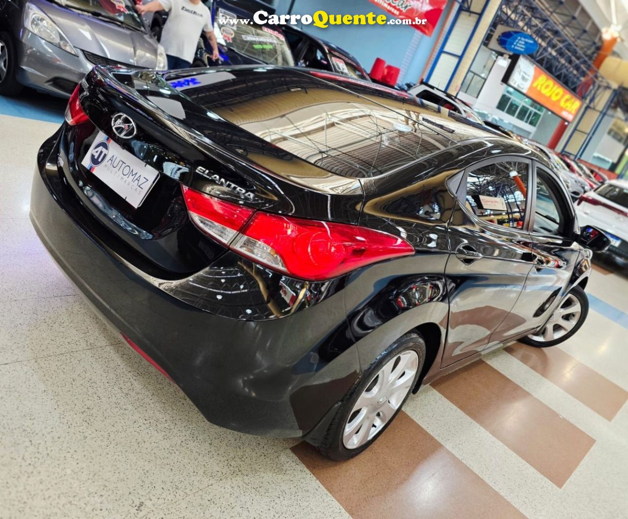 HYUNDAI ELANTRA 1.8 GLS 16V 2013 - Loja