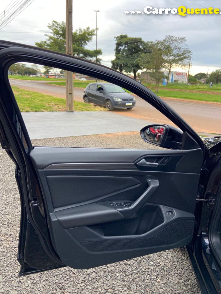 VOLKSWAGEN   JETTA COMFORT. 250 TSI 1.4 FLEX 16V AUT.   PRETO 2019 1.4 FLEX - Loja