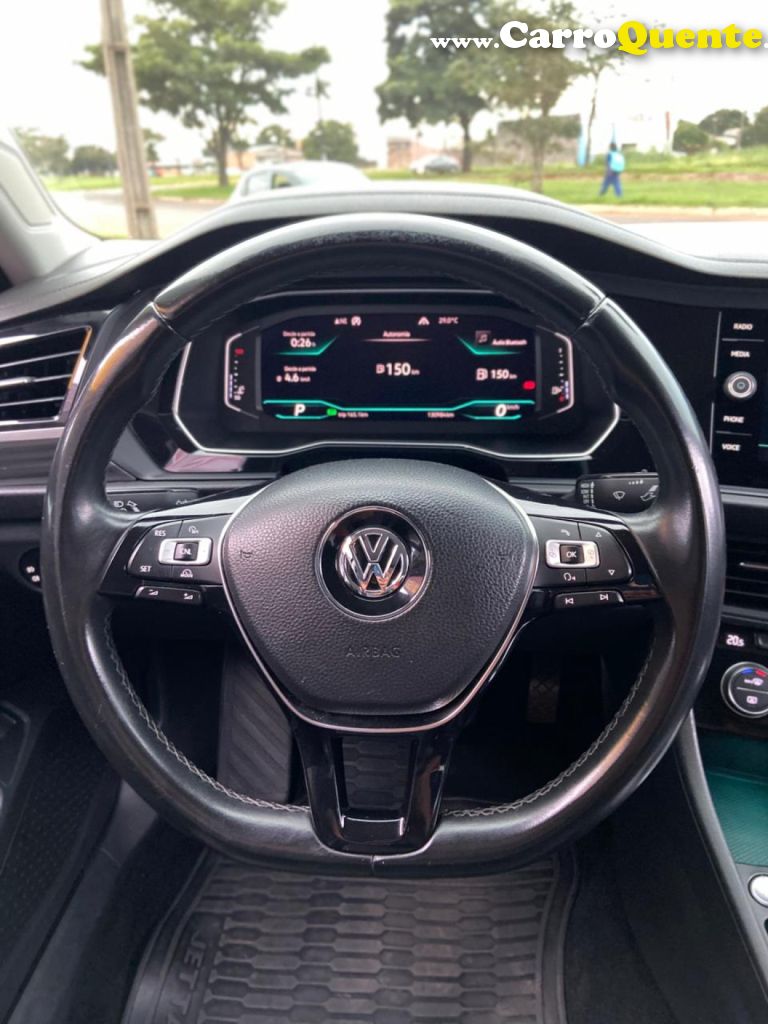 VOLKSWAGEN   JETTA COMFORT. 250 TSI 1.4 FLEX 16V AUT.   PRETO 2019 1.4 FLEX - Loja