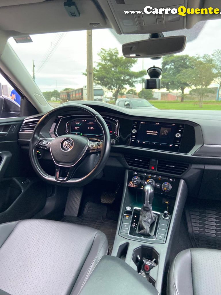 VOLKSWAGEN   JETTA COMFORT. 250 TSI 1.4 FLEX 16V AUT.   PRETO 2019 1.4 FLEX - Loja