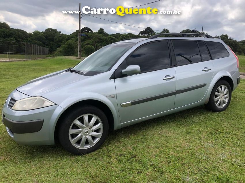 Renault MEGANE 1.6 DYNAMIQUE GRAND TOUR 16V FLEX 4P MANUAL - Loja