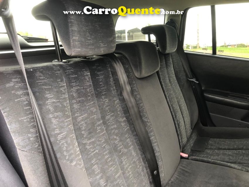 Renault MEGANE 1.6 DYNAMIQUE GRAND TOUR 16V FLEX 4P MANUAL - Loja