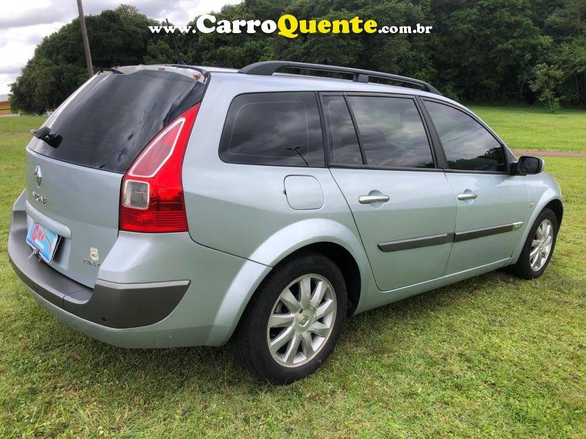 Renault MEGANE 1.6 DYNAMIQUE GRAND TOUR 16V FLEX 4P MANUAL - Loja