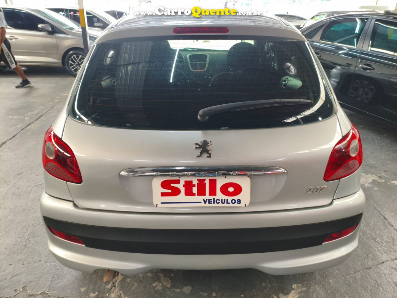 PEUGEOT   207 XR 1.4 FLEX 8V 5P   PRATA 2011 1.4 FLEX - Loja