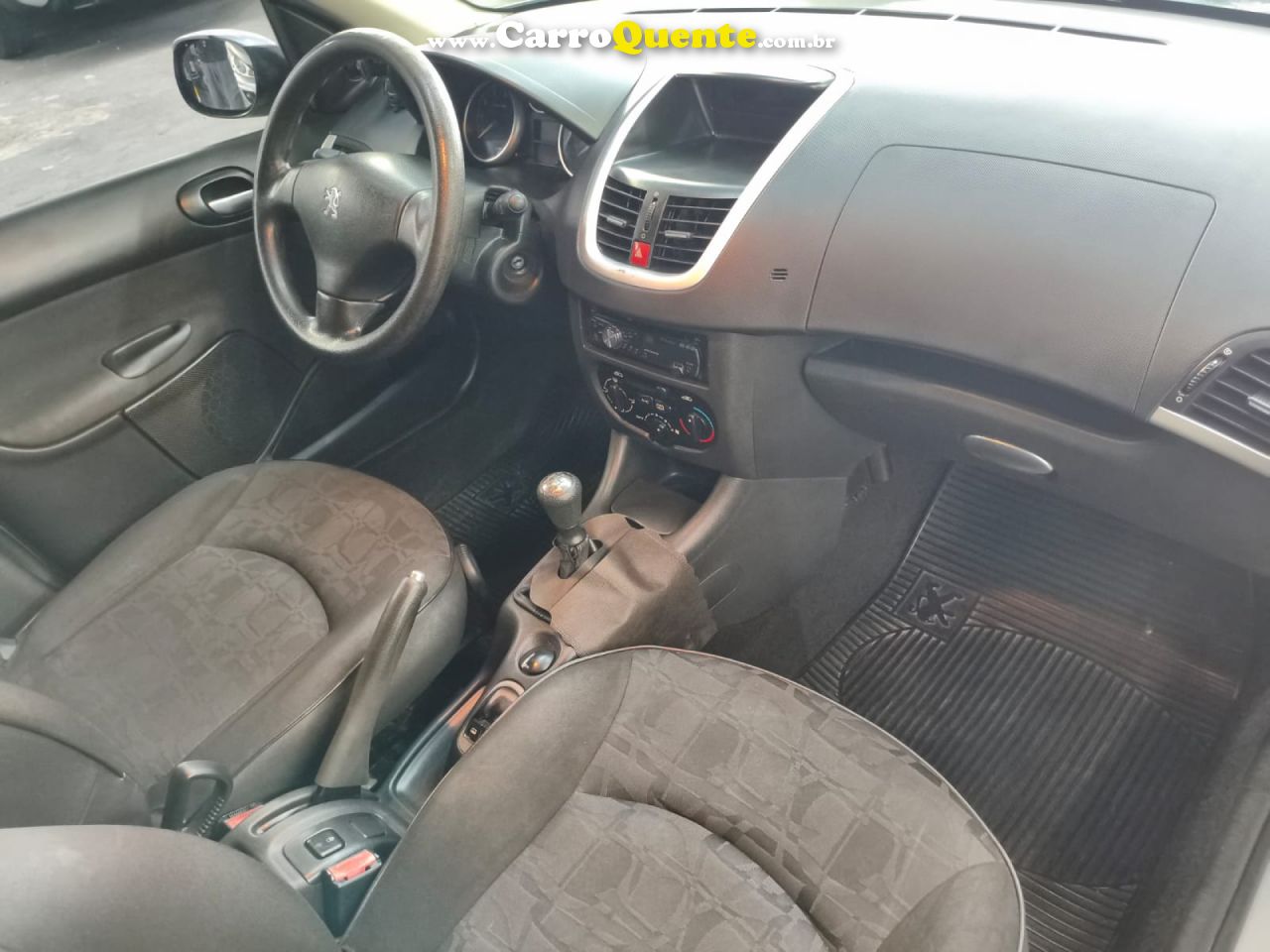 PEUGEOT   207 XR 1.4 FLEX 8V 5P   PRATA 2011 1.4 FLEX - Loja