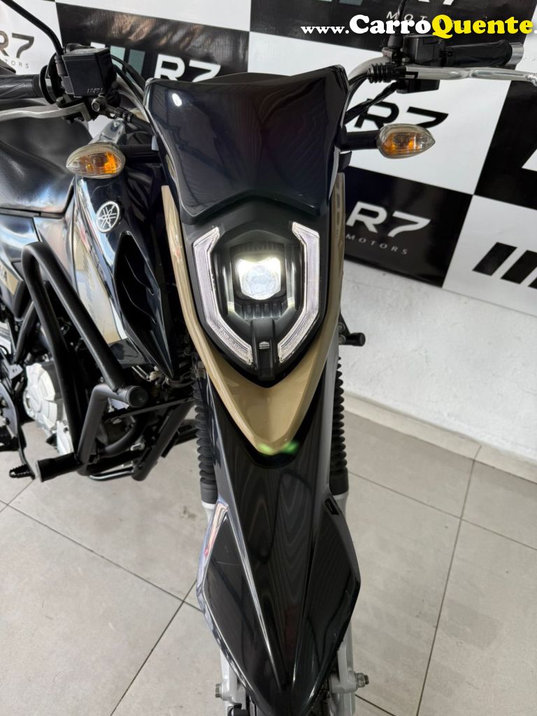 YAMAHA    XTZ 150 CROSSER Z   BEGE 2023 150 FLEX - Loja