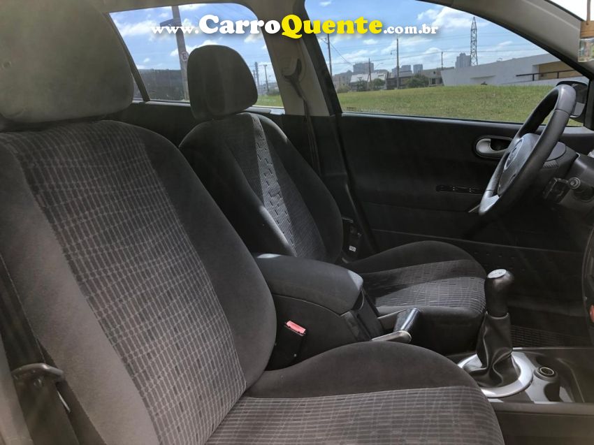 Renault MEGANE 1.6 DYNAMIQUE GRAND TOUR 16V FLEX 4P MANUAL - Loja