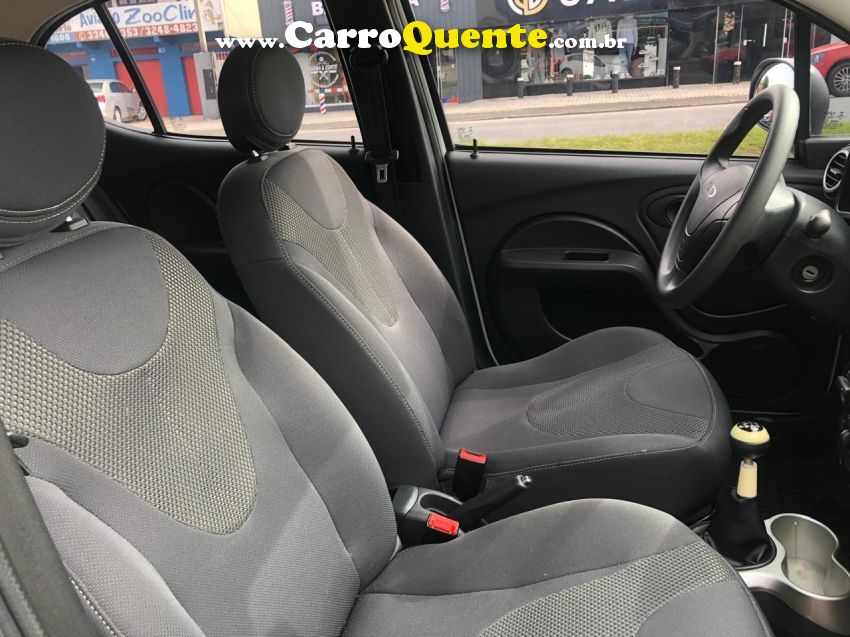 Caoa Chery QQ 1.0 MPFI LOOK 12V FLEX 4P MANUAL - Loja