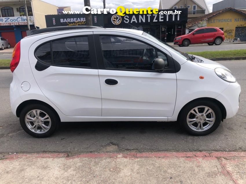 Caoa Chery QQ 1.0 MPFI LOOK 12V FLEX 4P MANUAL - Loja