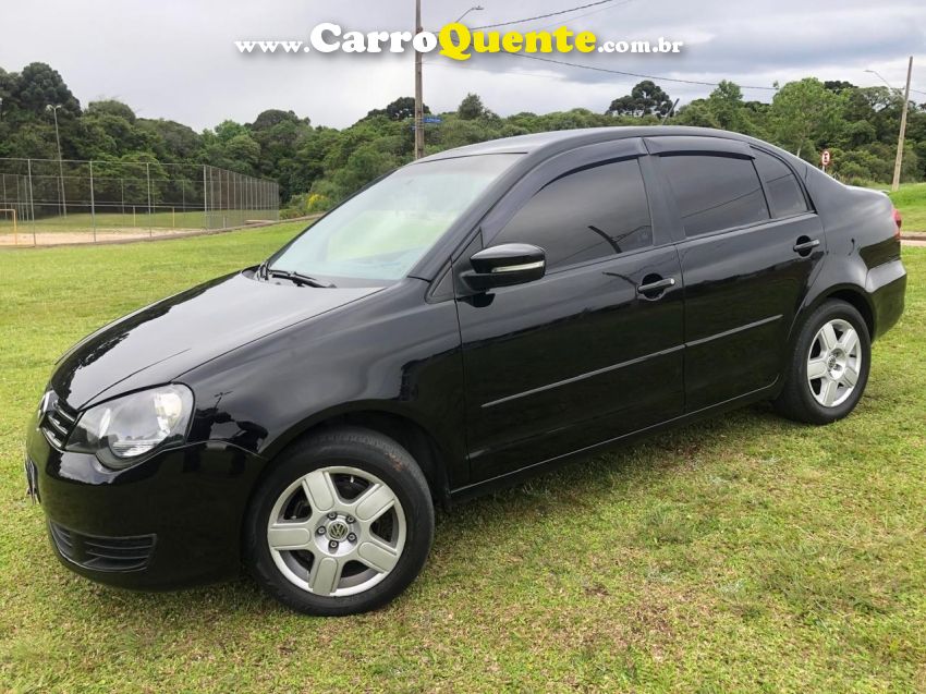 Volkswagen POLO 1.6 MI SPORTLINE 8V FLEX 4P MANUAL - Loja