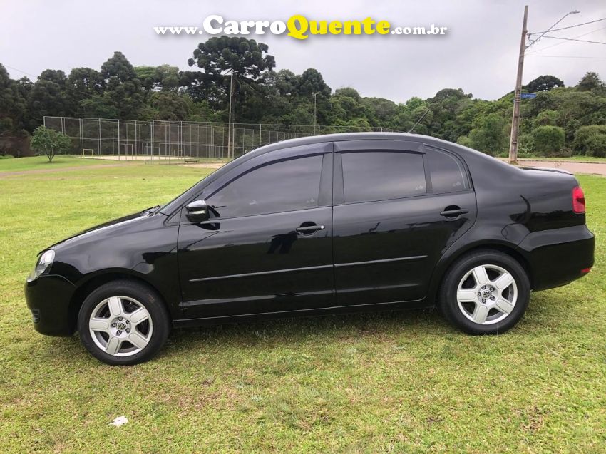 Volkswagen POLO 1.6 MI SPORTLINE 8V FLEX 4P MANUAL - Loja