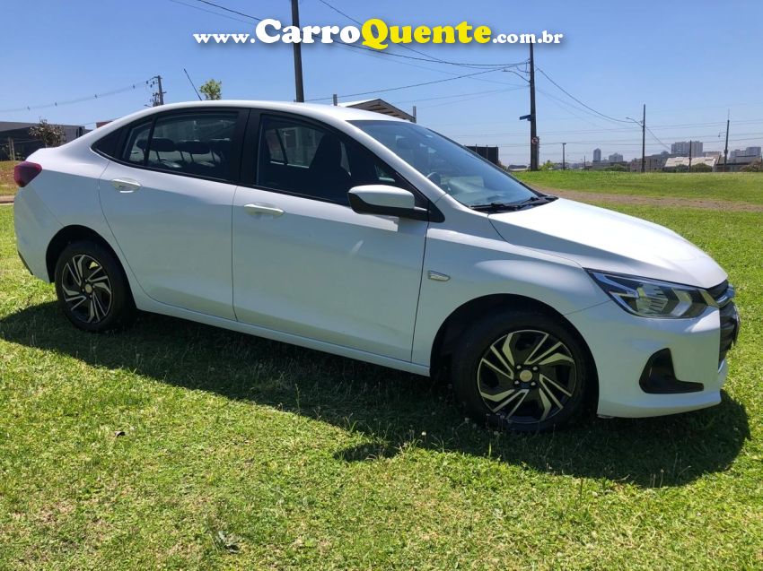Chevrolet ONIX 1.0 FLEX PLUS LT MANUAL - Loja