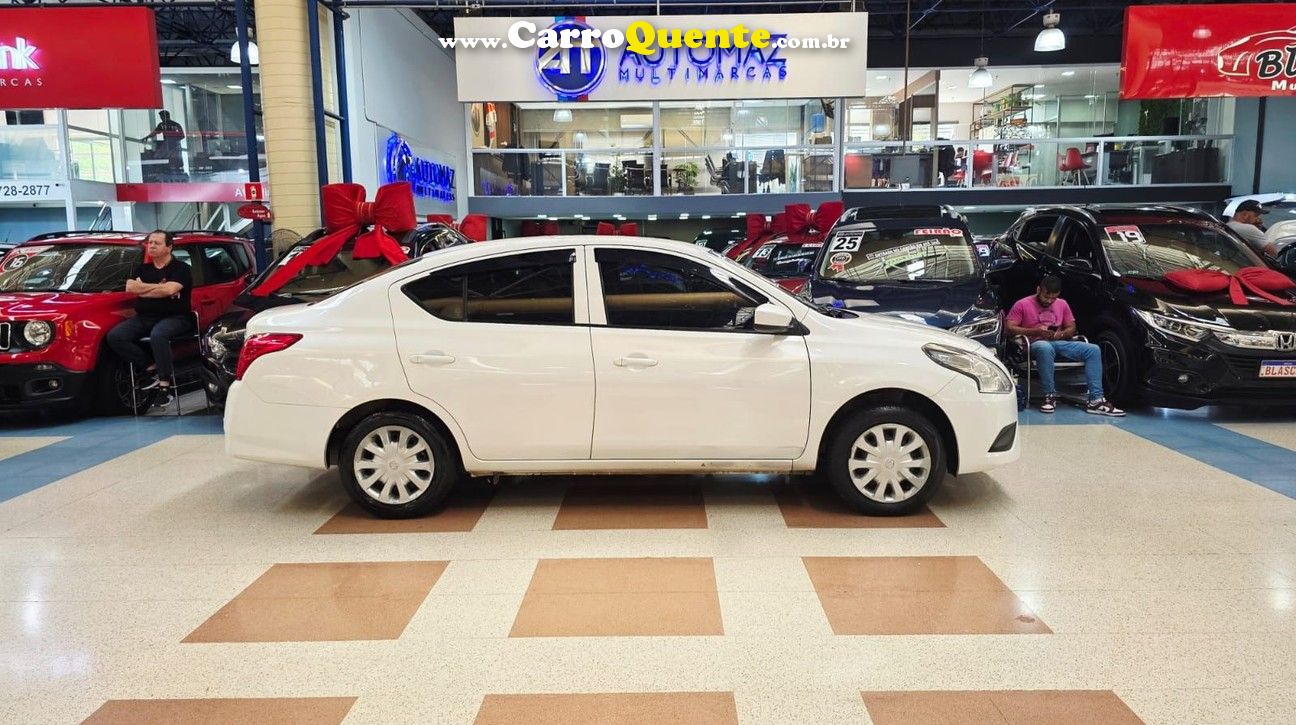 NISSAN VERSA 1.0 12V S 2016 - Loja