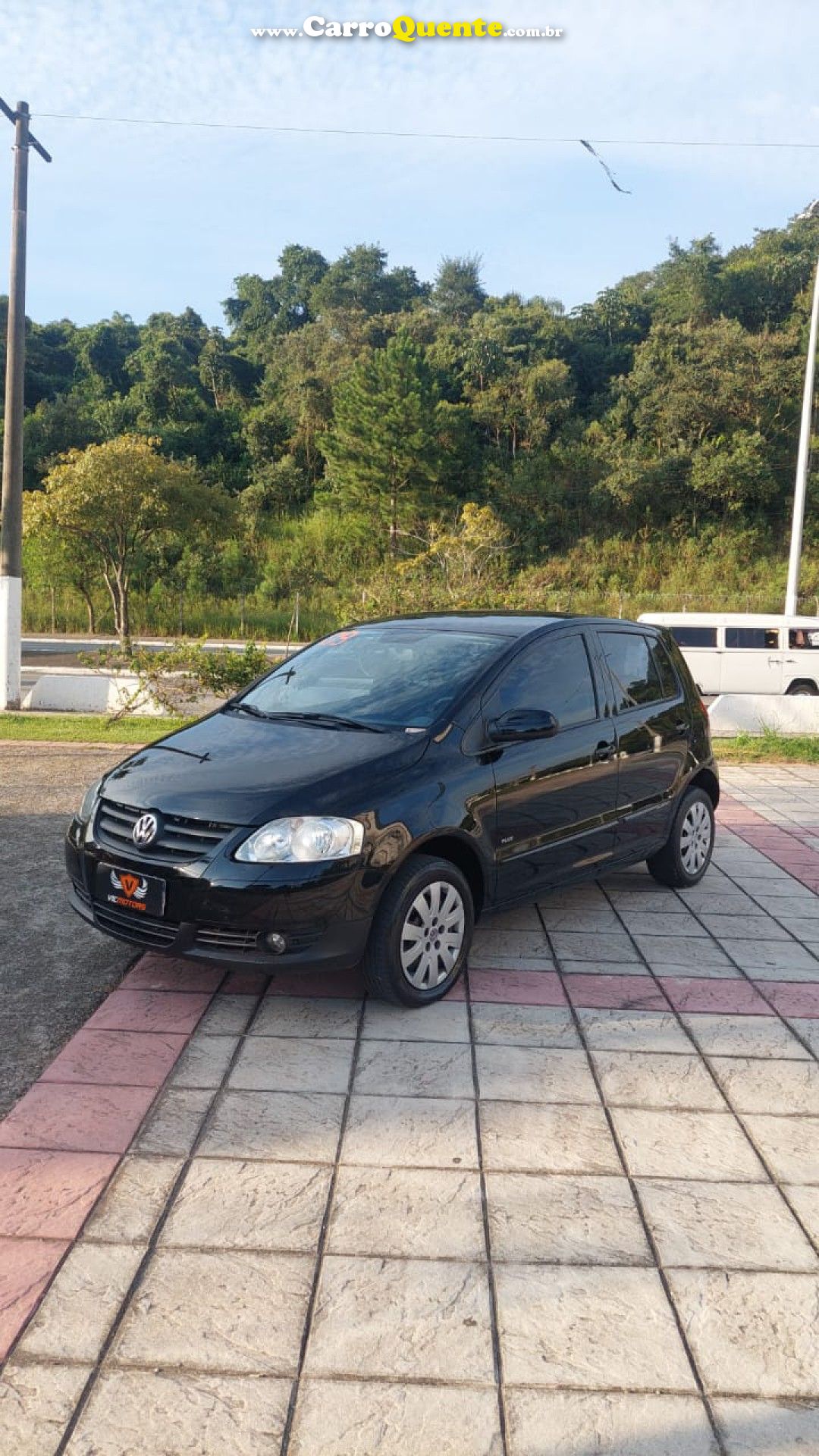 VOLKSWAGEN   FOX PLUS 1.6MI 1.6MI TOTAL FLEX 8V 4P   PRETO 2009 1.6 FLEX - Loja