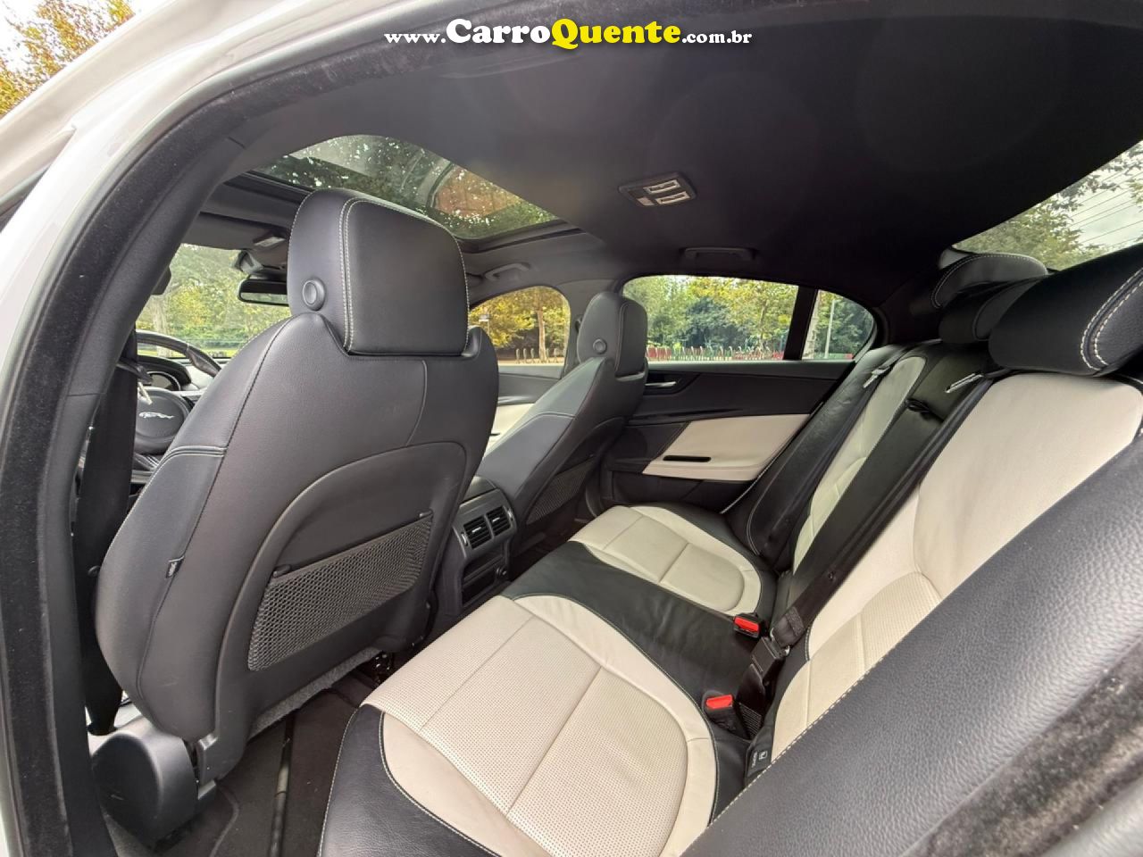 JAGUAR   XE 2.0 TURBOCHARGED R-SPORT AUT.   BRANCO 2017 2.0 GASOLINA - Loja