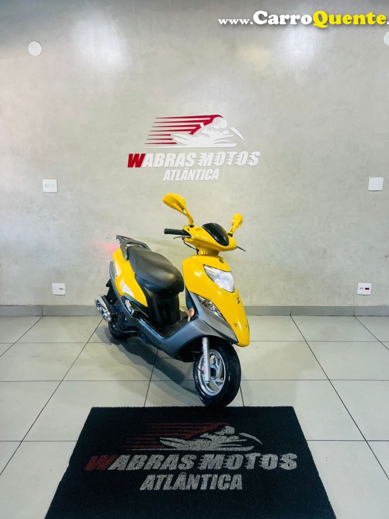 SUZUKI   BURGMAN I 125CC   AMARELO 2014 125 GASOLINA - Loja
