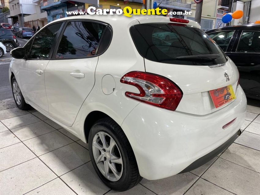 Peugeot 208 1.5 ACTIVE 8V FLEX 4P MANUAL - Loja