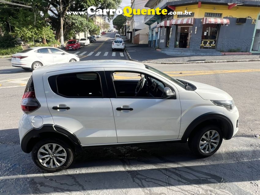 Fiat MOBI 1.0 EVO FLEX LIKE. MANUAL - Loja