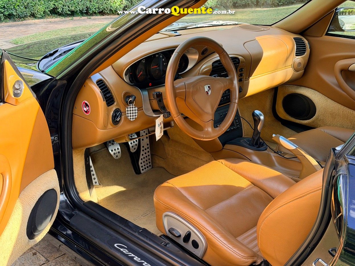 PORSCHE 911 3.4 CARRERA CABRIOLET 6 CILINDROS 24V 2001 - Loja