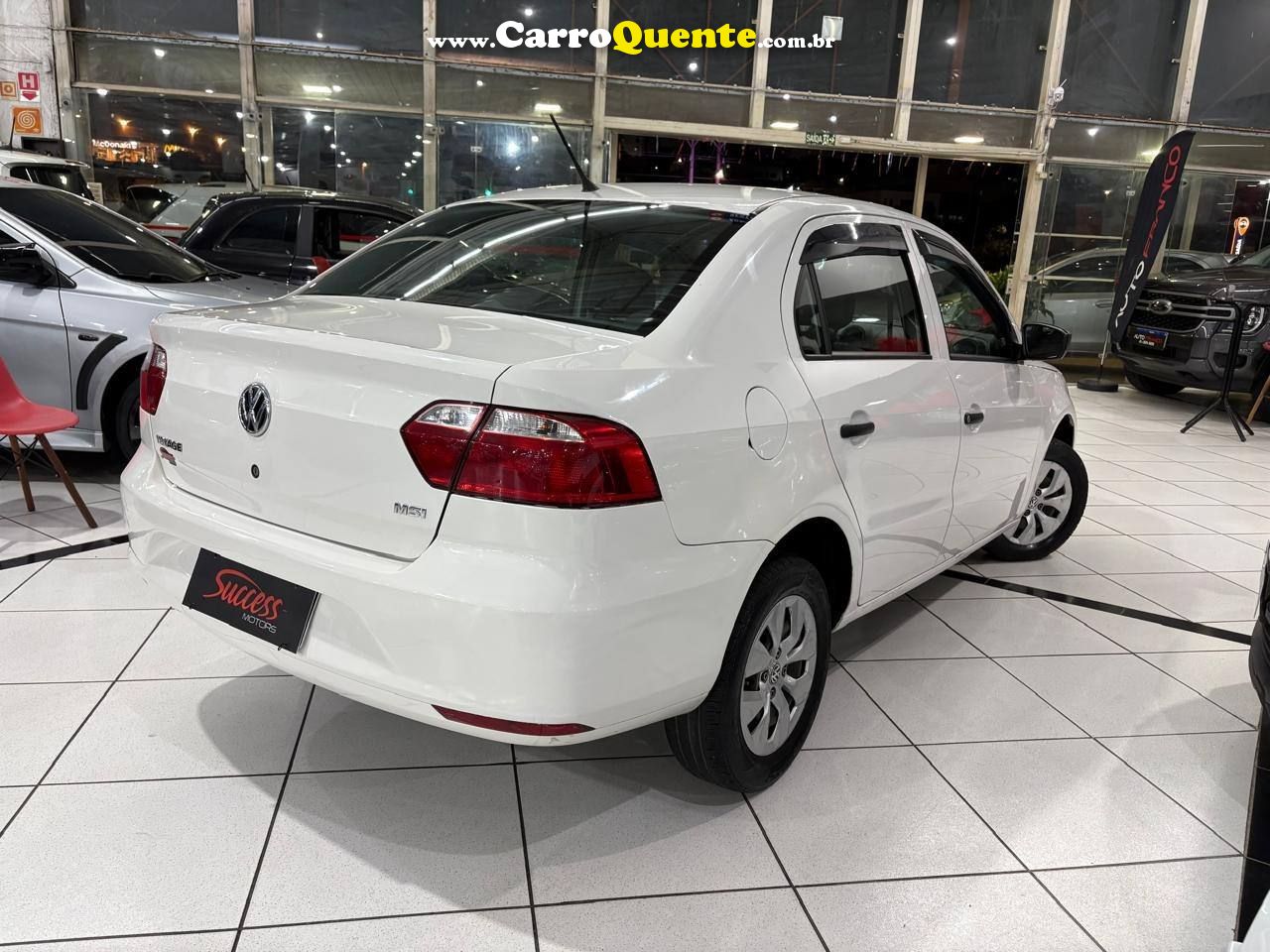 VOLKSWAGEN VOYAGE 1.6 MI TRENDLINE 8V 2016 - Loja
