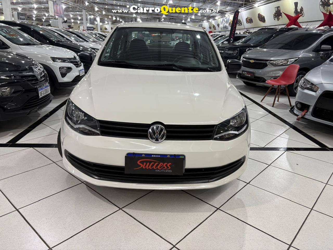VOLKSWAGEN VOYAGE 1.6 MI TRENDLINE 8V 2016 - Loja