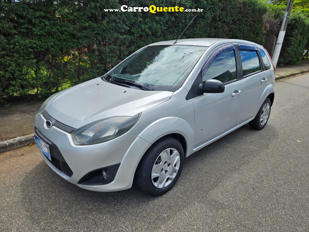 FORD   FIESTA SE 1.0 8V FLEX 5P   PRATA 2014 1.0 FLEX - Loja