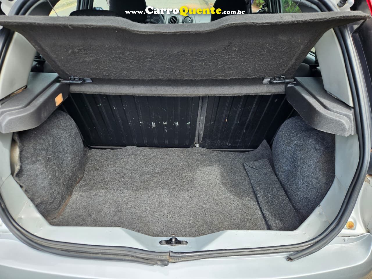 FORD   FIESTA SE 1.0 8V FLEX 5P   PRATA 2014 1.0 FLEX - Loja