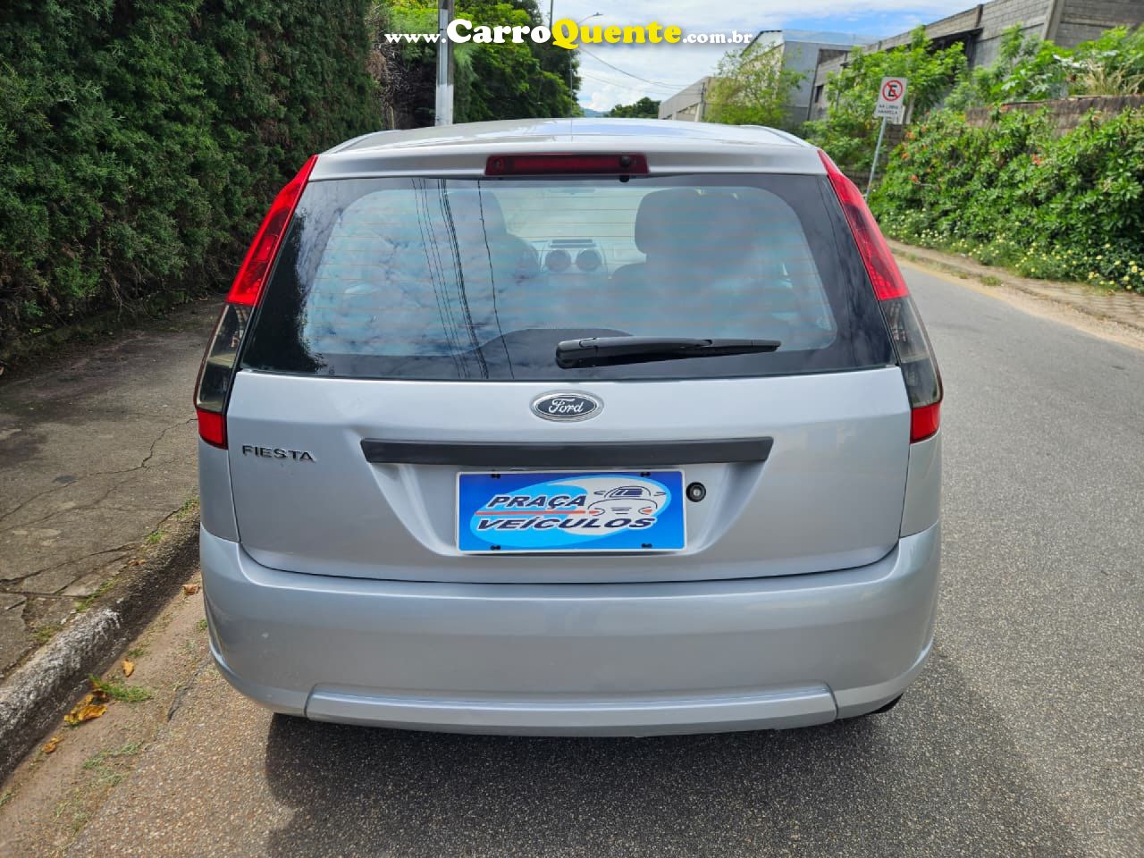 FORD   FIESTA SE 1.0 8V FLEX 5P   PRATA 2014 1.0 FLEX - Loja