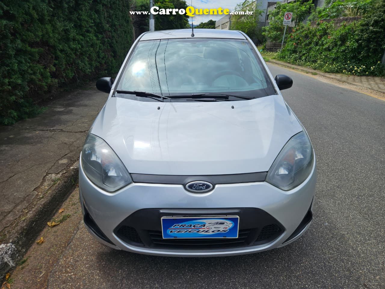 FORD   FIESTA SE 1.0 8V FLEX 5P   PRATA 2014 1.0 FLEX - Loja