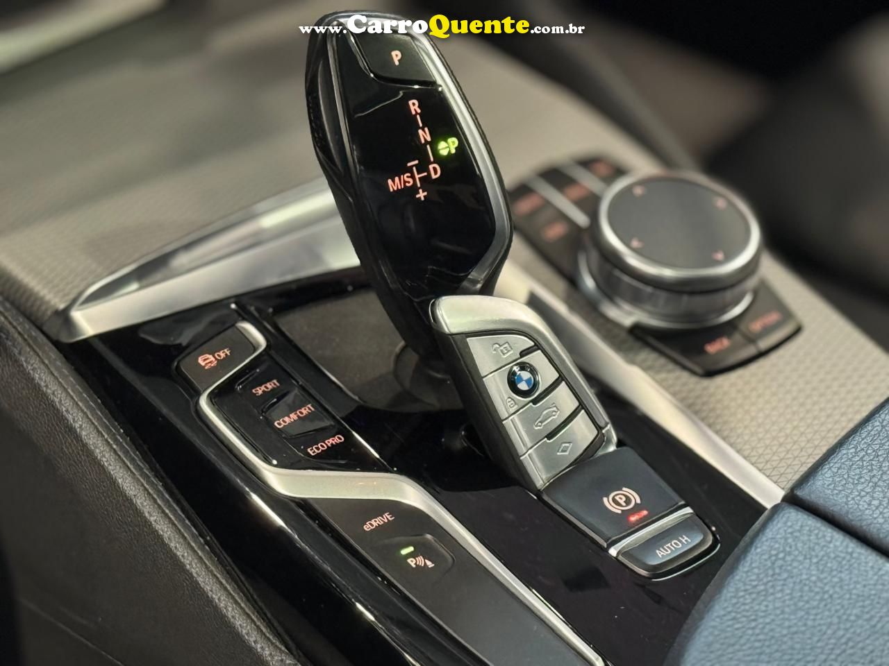 BMW 530E 2.0 16V TWINPOWER M SPORT 2019 - Loja