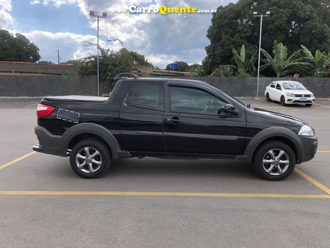 FIAT   STRADA WORKING HARD 1.4 FIRE FLEX 8V CD   PRETO 2018 1.4 FLEX - Loja