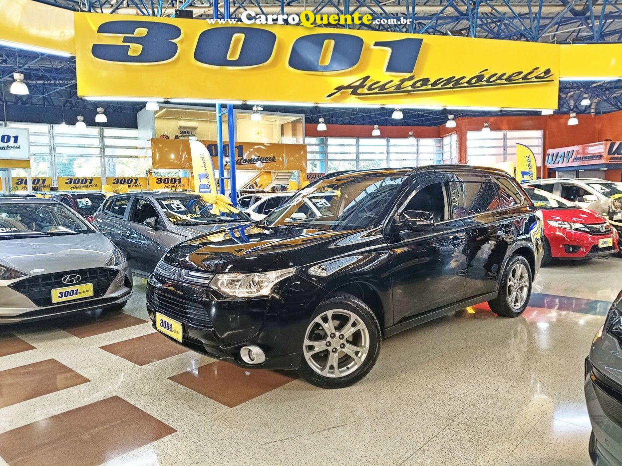MITSUBISHI OUTLANDER 3.0 GT 4X4 V6 24V 2015 - Loja