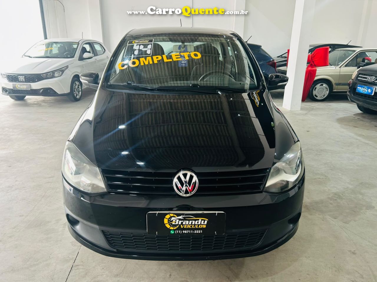 VOLKSWAGEN   FOX TRENDLINE 1.0 FLEX 8V 5P   PRETO 2014 1.0 FLEX - Loja