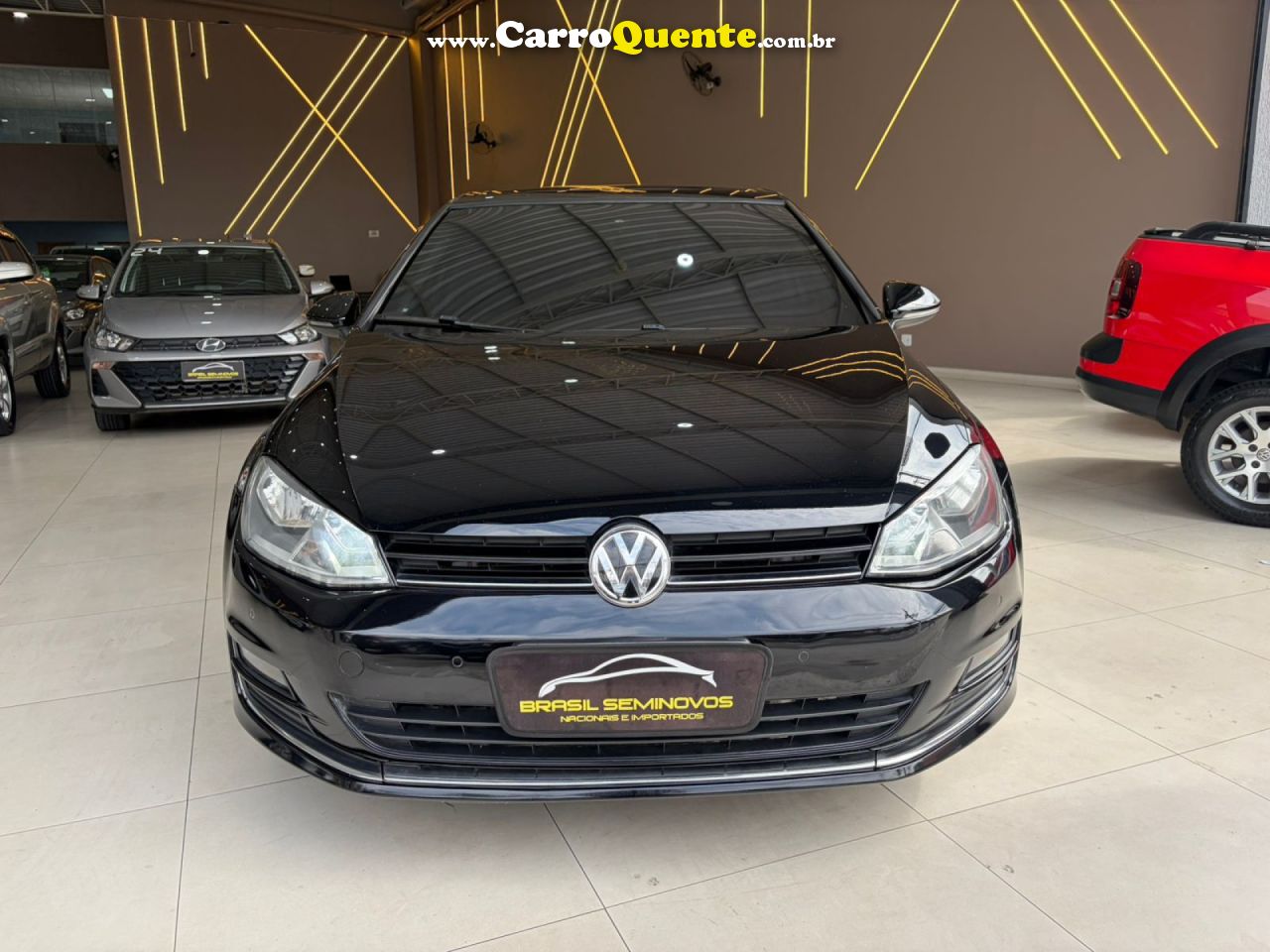 VOLKSWAGEN   GOLF HIGHLINE 1.4 TSI 140CV AUT.   PRETO 2014 1.4 GASOLINA - Loja