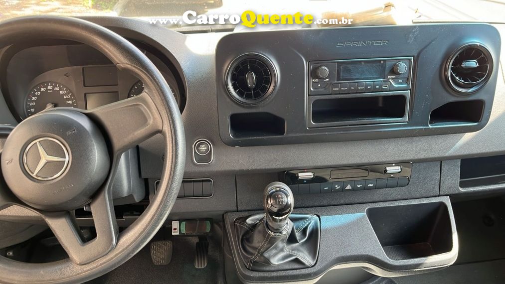 Mercedes-Benz SPRINTER 2.2 CDI DIESEL FURGÃO 516 TA EXTRA LONGO MANUAL - Loja