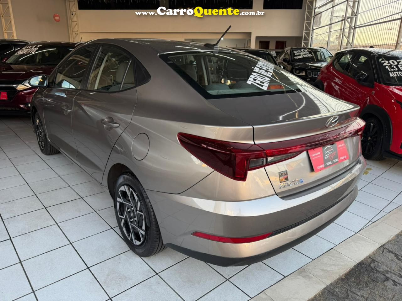 HYUNDAI   HB20S C.PLUSC.STYLE1.0 FLEX 12V MEC. 4P   PRATA 2025 1.0 FLEX - Loja