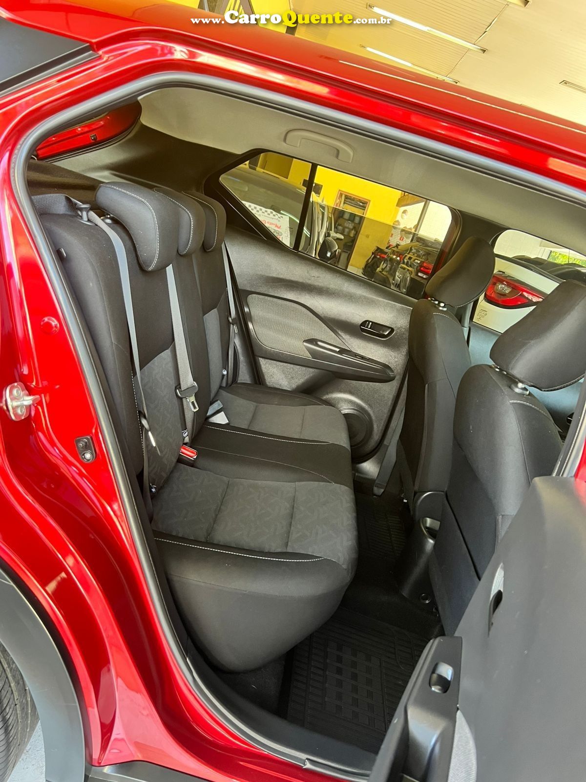 NISSAN KICKS 2021 - Loja