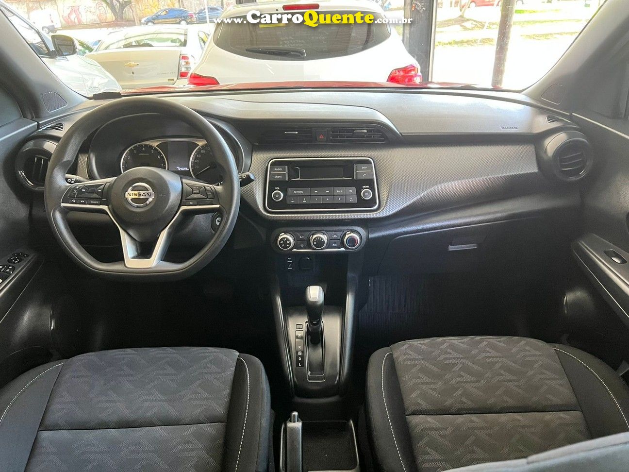 NISSAN KICKS 2021 - Loja