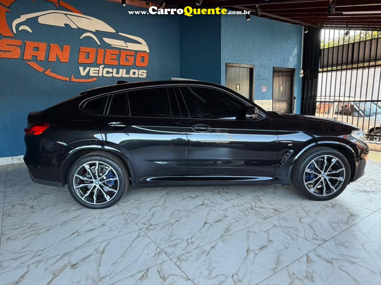 BMW   X4 XDRIVE 30I M-SPORT 2.0 TB 252CV AUT   PRETO 2019 2.0 GASOLINA - Loja