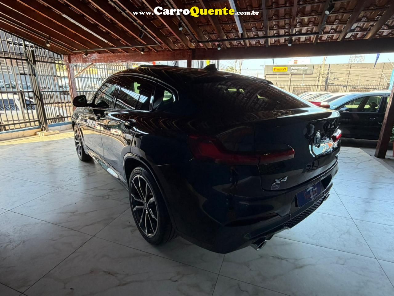 BMW   X4 XDRIVE 30I M-SPORT 2.0 TB 252CV AUT   PRETO 2019 2.0 GASOLINA - Loja