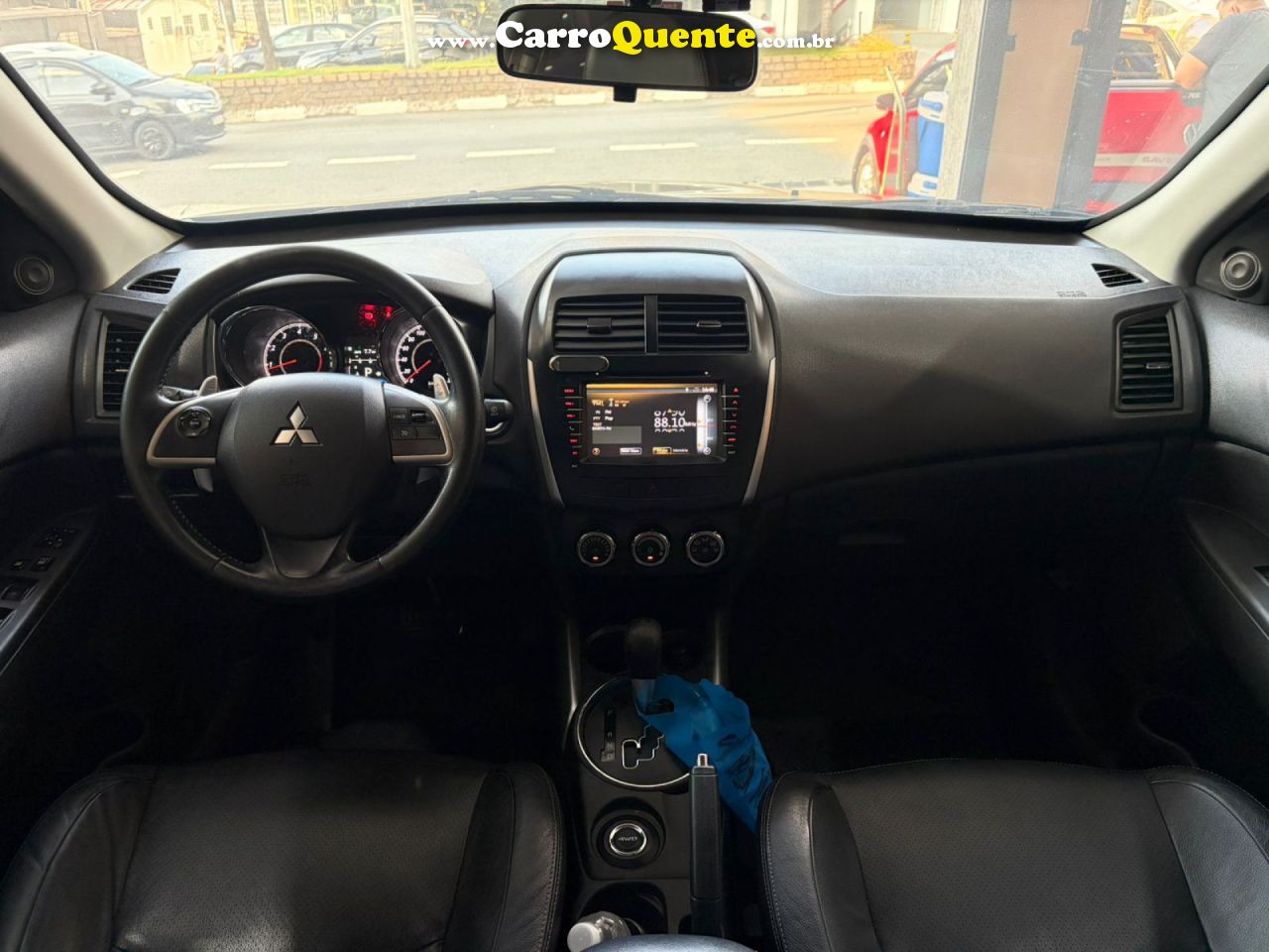 MITSUBISHI   ASX 2.0 AWD CVT   PRETO 2016 2.0 GASOLINA - Loja